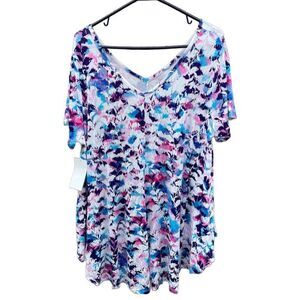 Roman’s size 18 V-Neck short sleeve tunic asymmetrical hem.